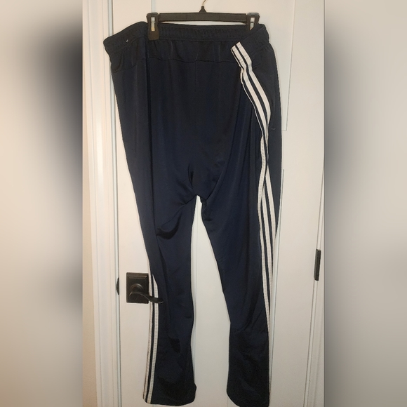 ๐ Men's Adidas Navy and White Stripe Zip Pockets Size 4XL. - Picture 5 of 10